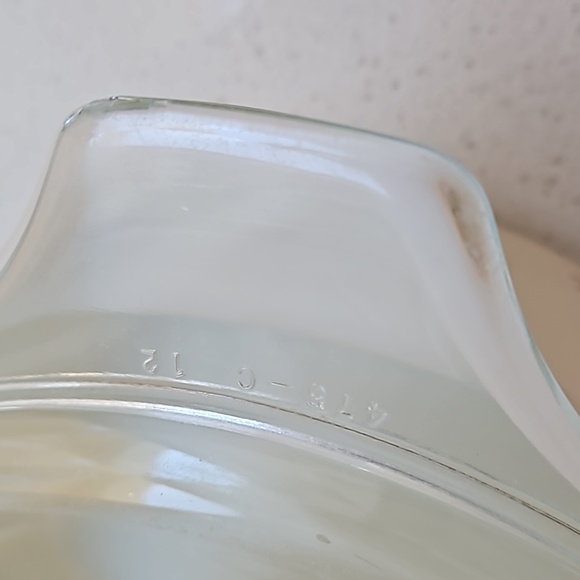 Vintage Pyrex Casserole with lids 4pcs set - Picture 10 of 11